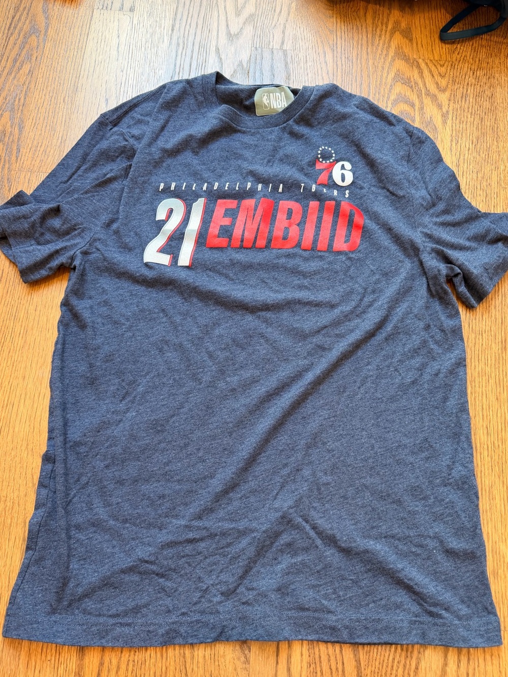 NBA Philadelphia Sixers JoelEmbiid 21 Navy and Red Short-Sleeve Tee